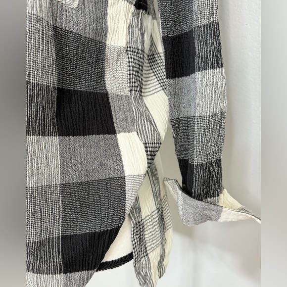 Topshop Boyfriend Plaid Black Cream Crinkle Button Up Buffalo Plaid, Sz 2 - Picture 6 of 14